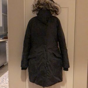 Women’s  The Northface “ urban explorer” parka